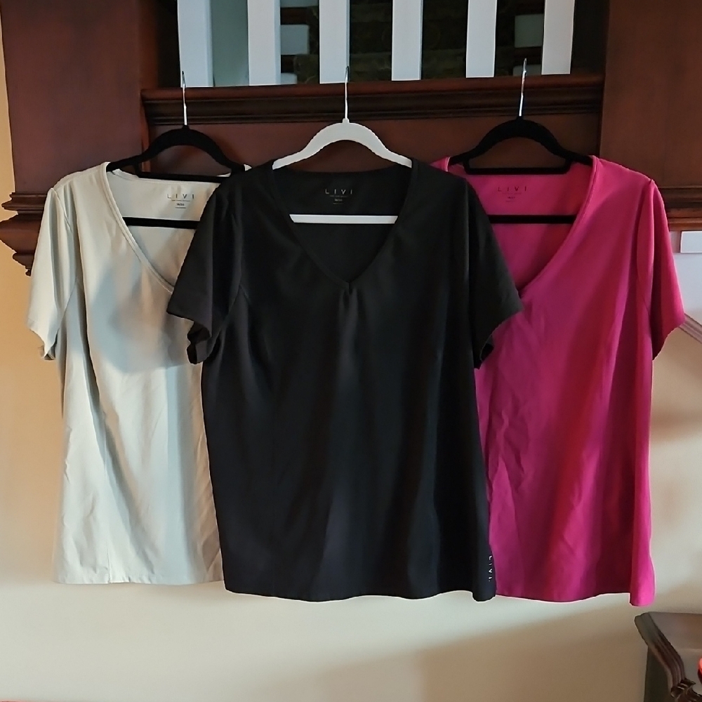 Livi Active V-Neck Tops - Black, Fuchsia, Sage Green, Set of 3